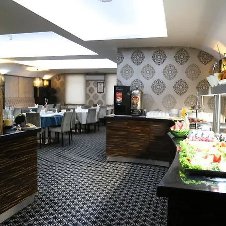 Otel Lion