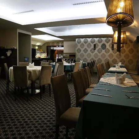 Lioncity Szálloda 3*