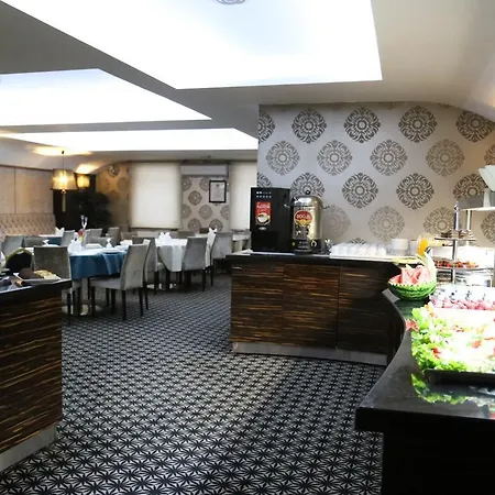 Lioncity Szálloda 3*
