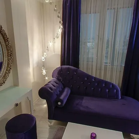 Готель Lion 3*