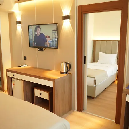 Lion Otel