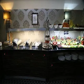 Lioncity Szálloda