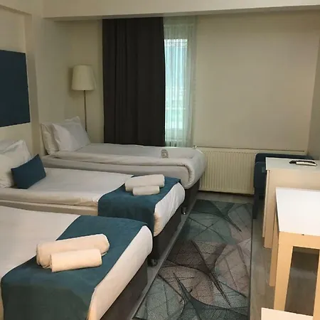 Lioncity Szálloda 3*