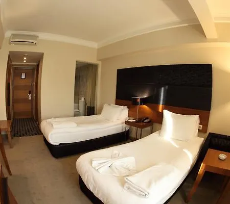 Lioncity 3*